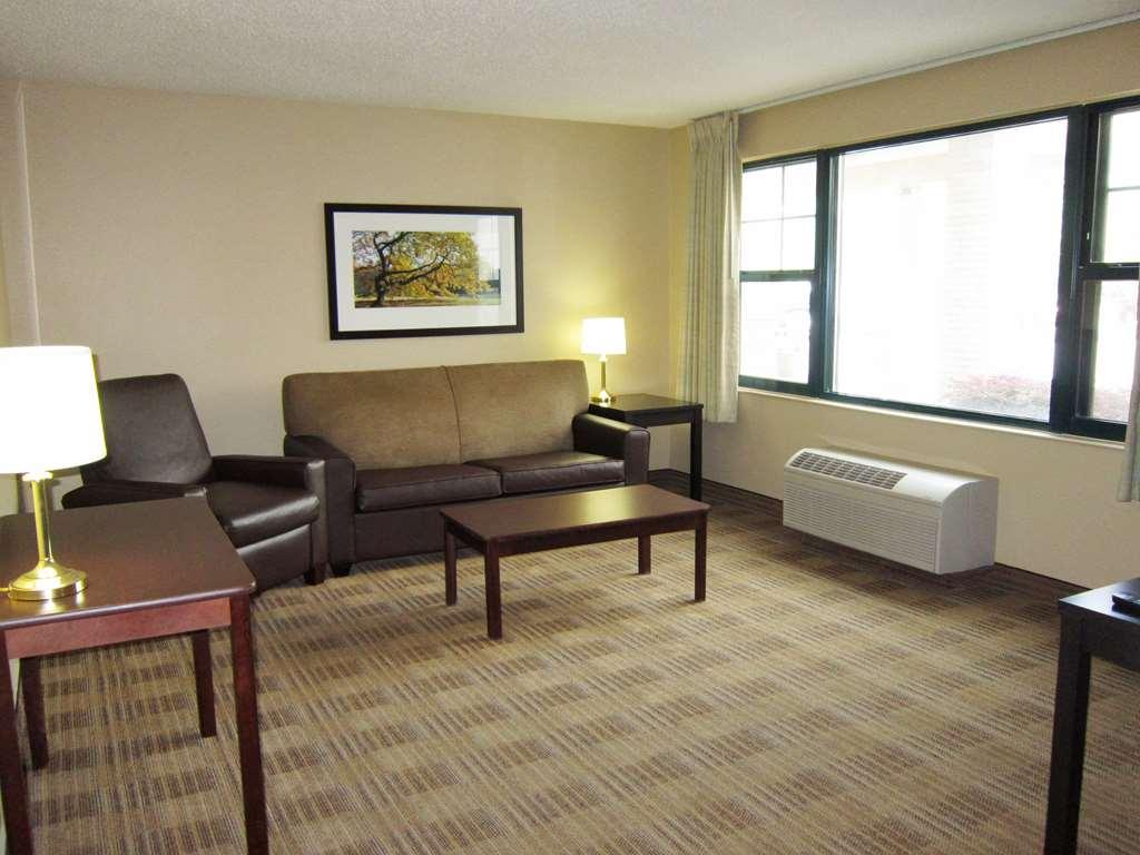 Extended Stay America Suites - Long Island - Bethpage Phòng bức ảnh